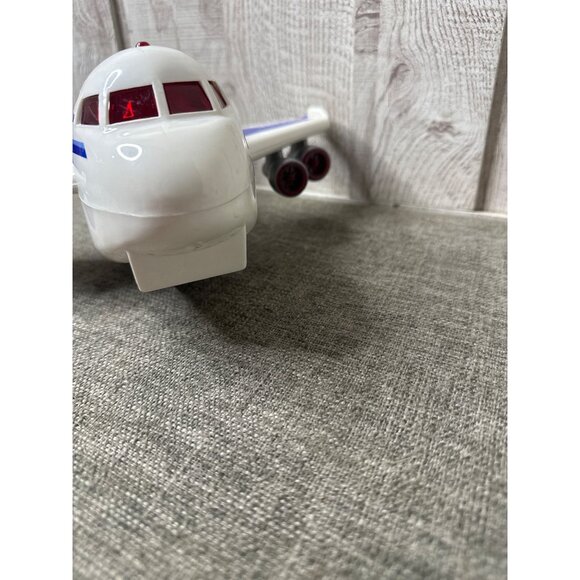 Vintage Sonic Jumbo Jet Toy Airplane With Lights & Sounds HK 627 White Blue - Picture 6 of 9